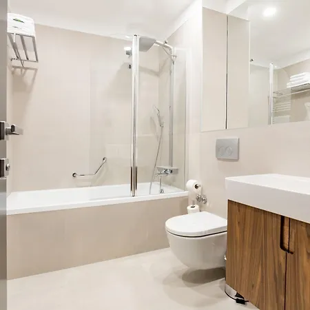 Sia Hotel 4*