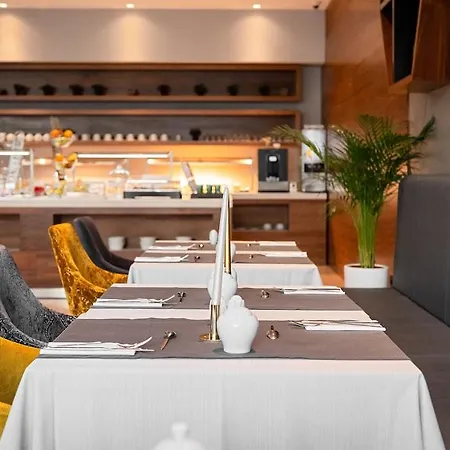 Sia Hotel 4*